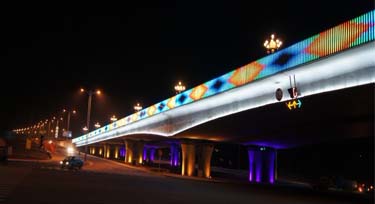 【橋梁亮化】LED護欄管豎著裝如畫般夢幻