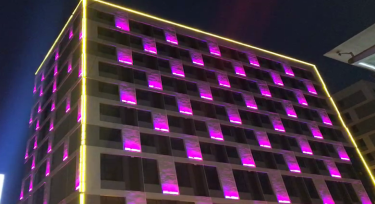 石家莊公寓樓體亮化，光臣led七彩洗墻燈效果分享