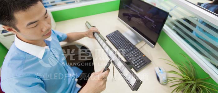 LED護(hù)欄管價格